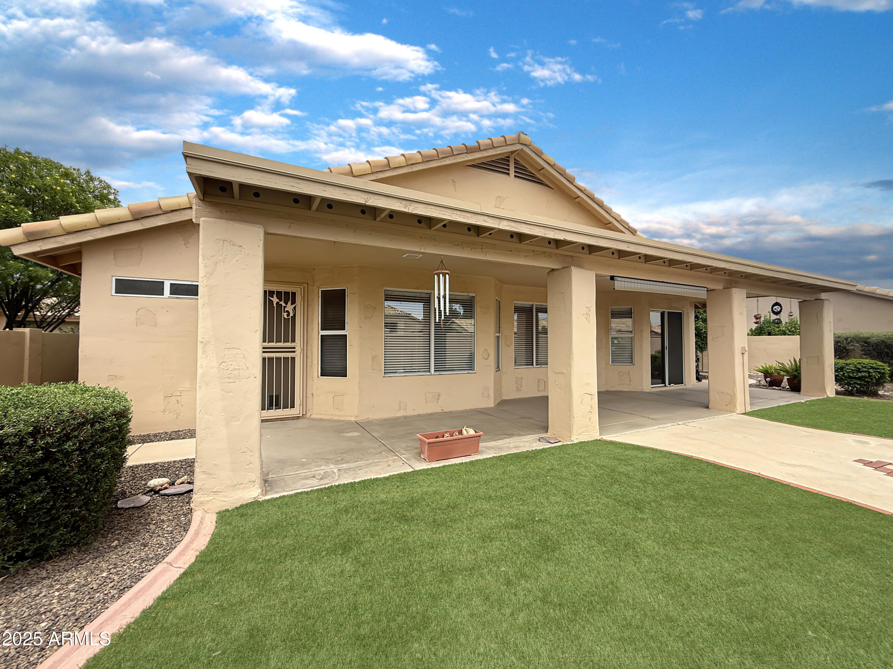 14235 W SHAWNEE Trail