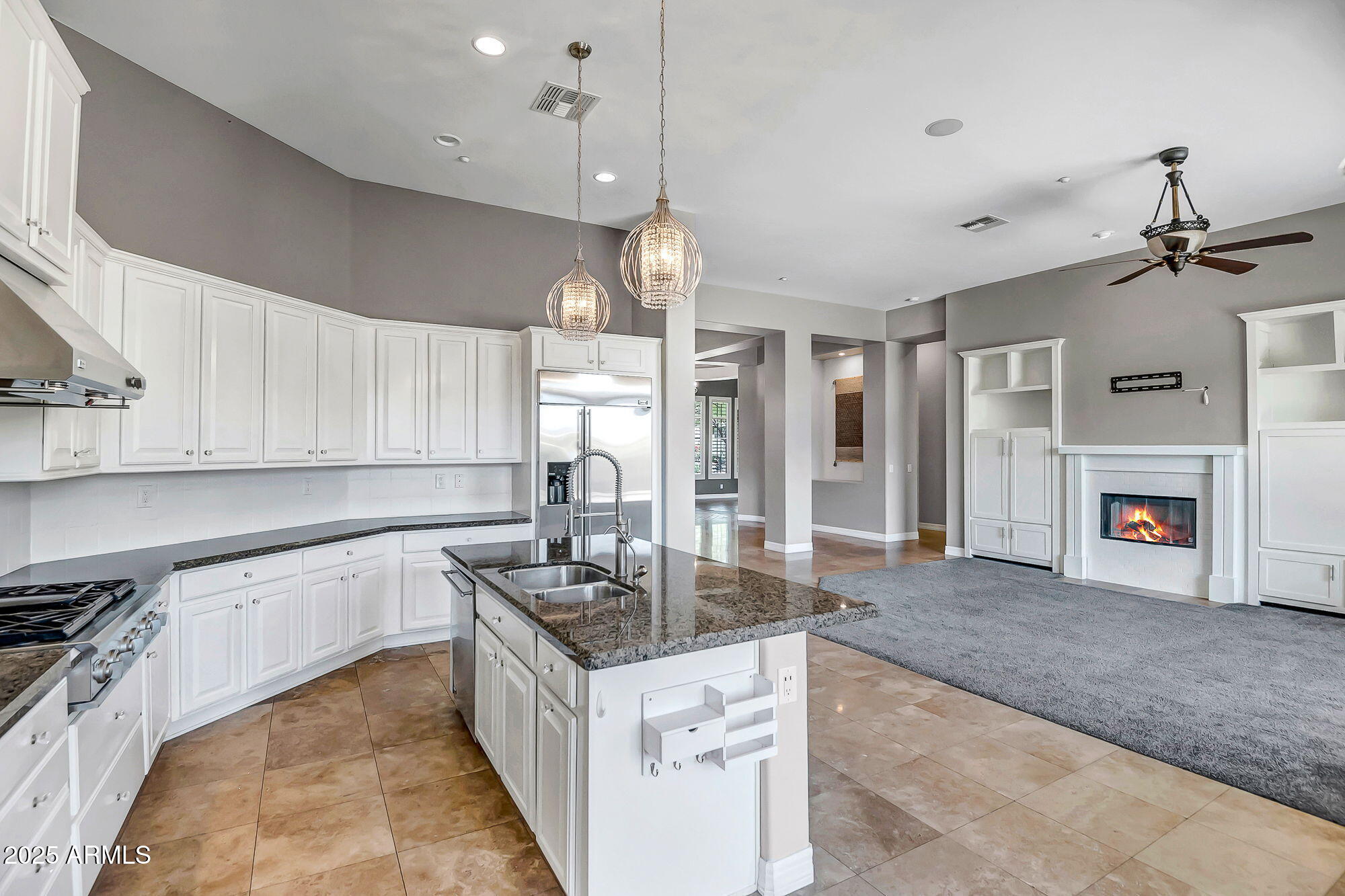 41509 N ANTHEM RIDGE Drive