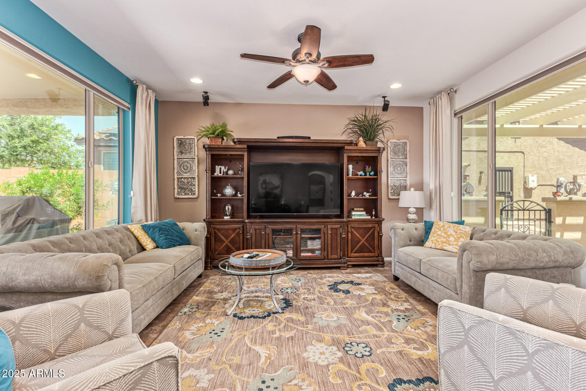 27088 W SEQUOIA Drive