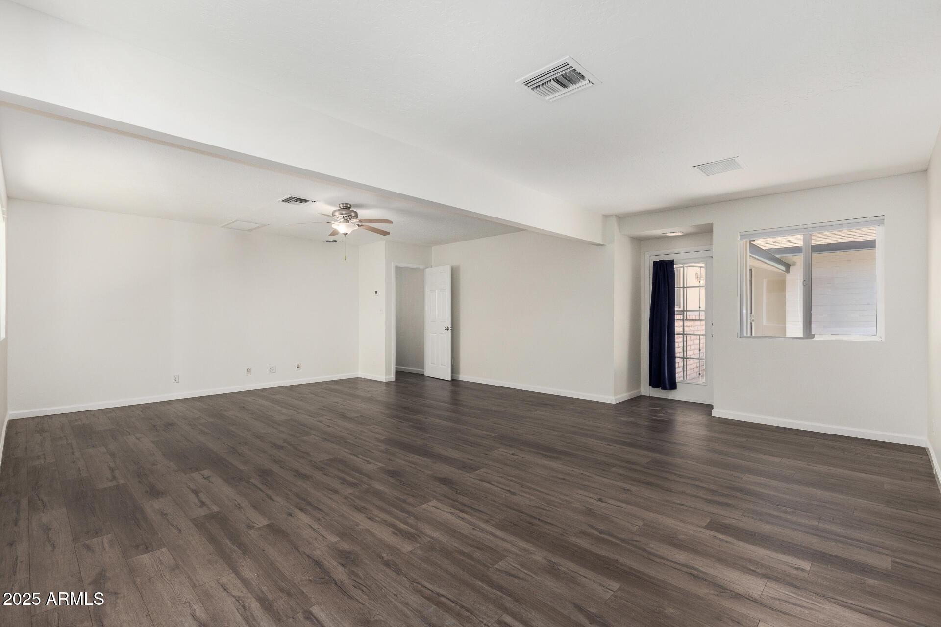554 N SUNSET Drive