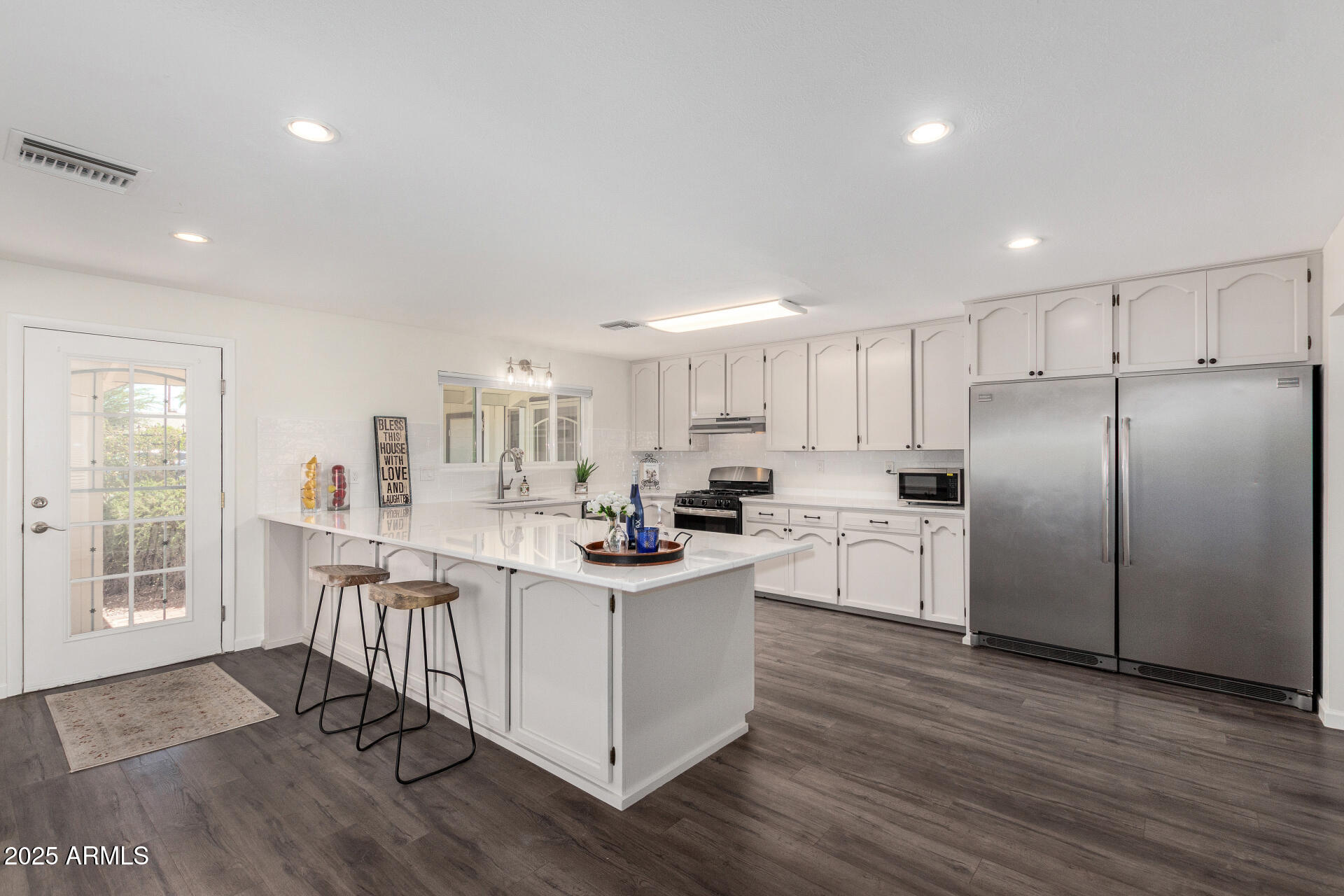 554 N SUNSET Drive