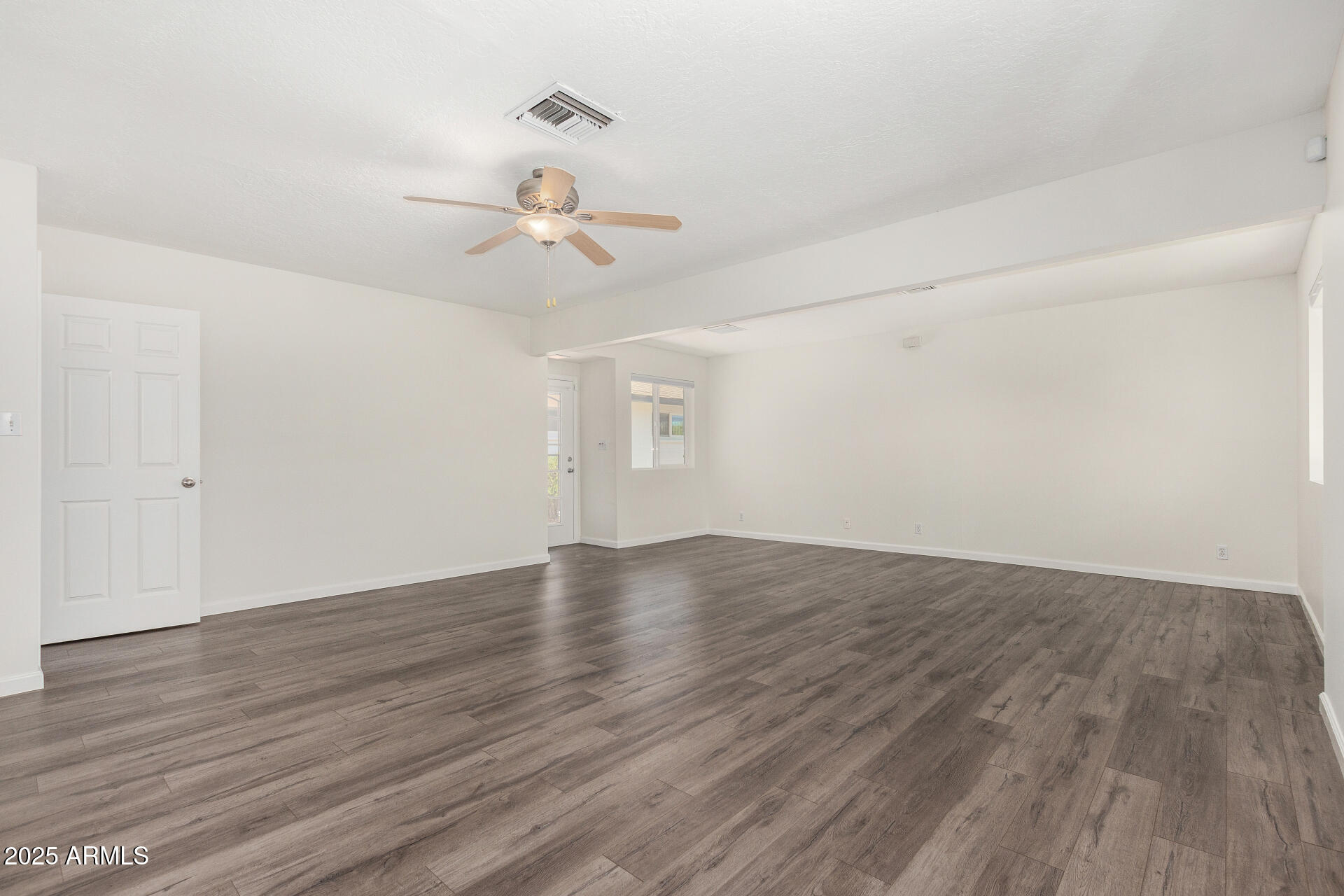 554 N SUNSET Drive