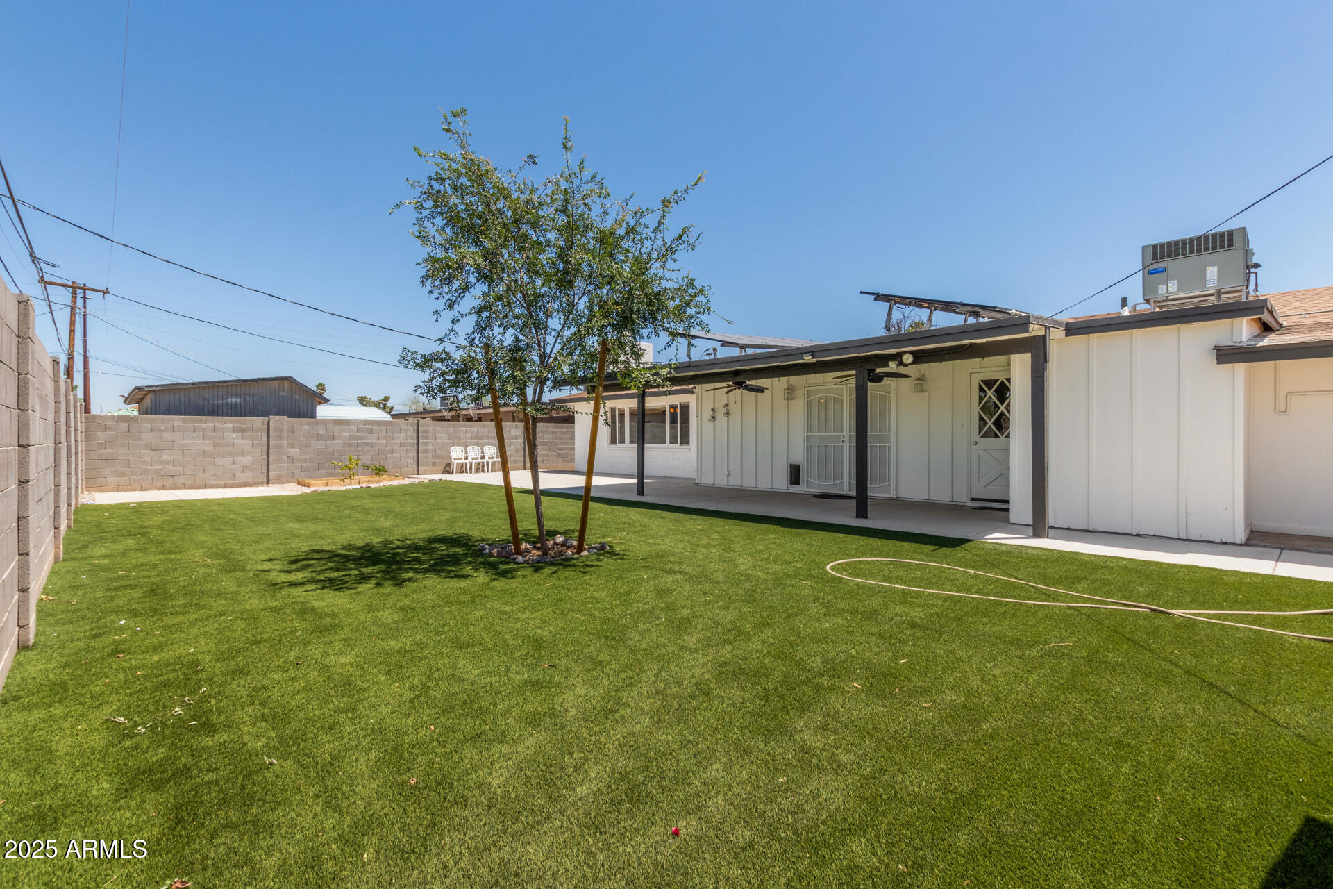 554 N SUNSET Drive