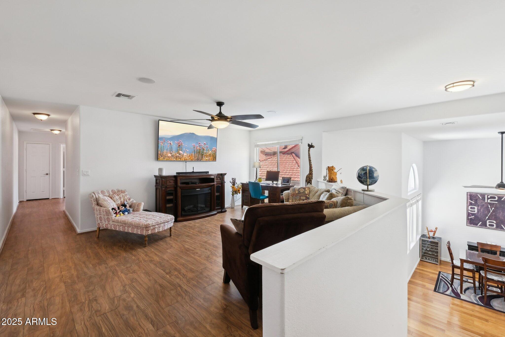 11256 E SUNNYSIDE Drive