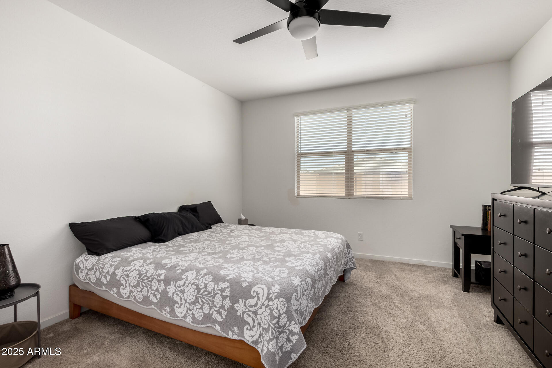 40380 W JENNA Lane