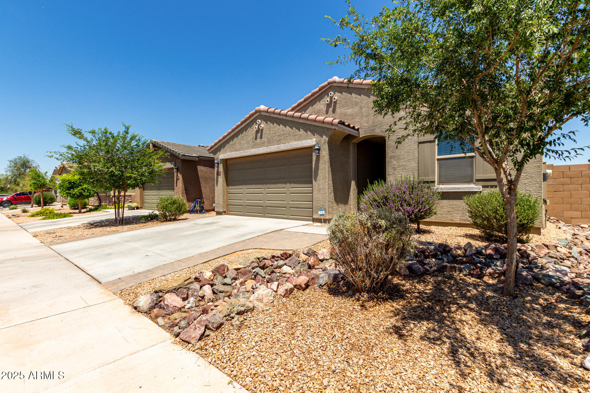 40380 W JENNA Lane