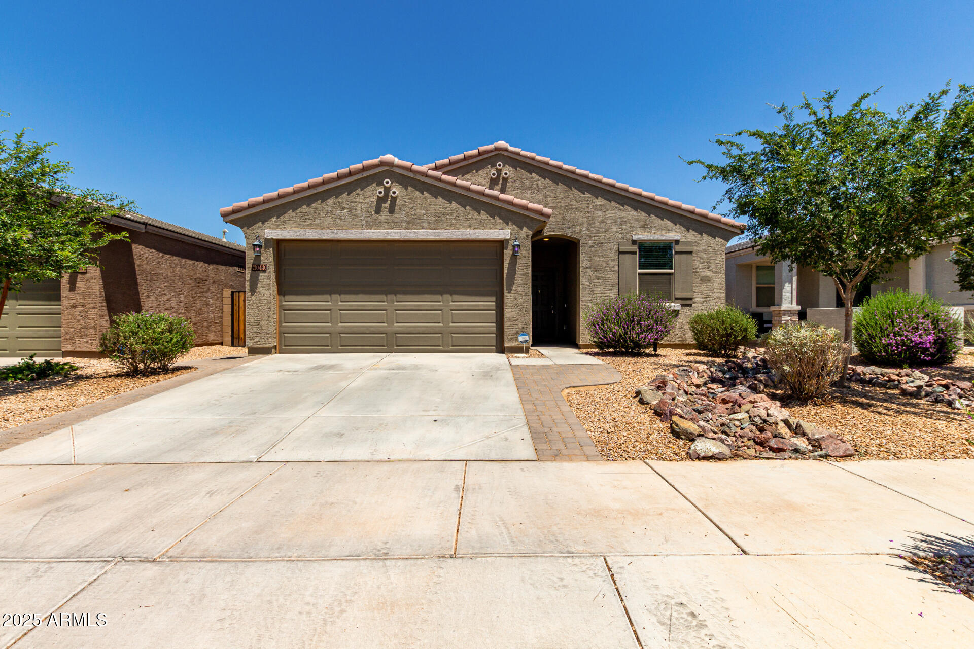 40380 W JENNA Lane