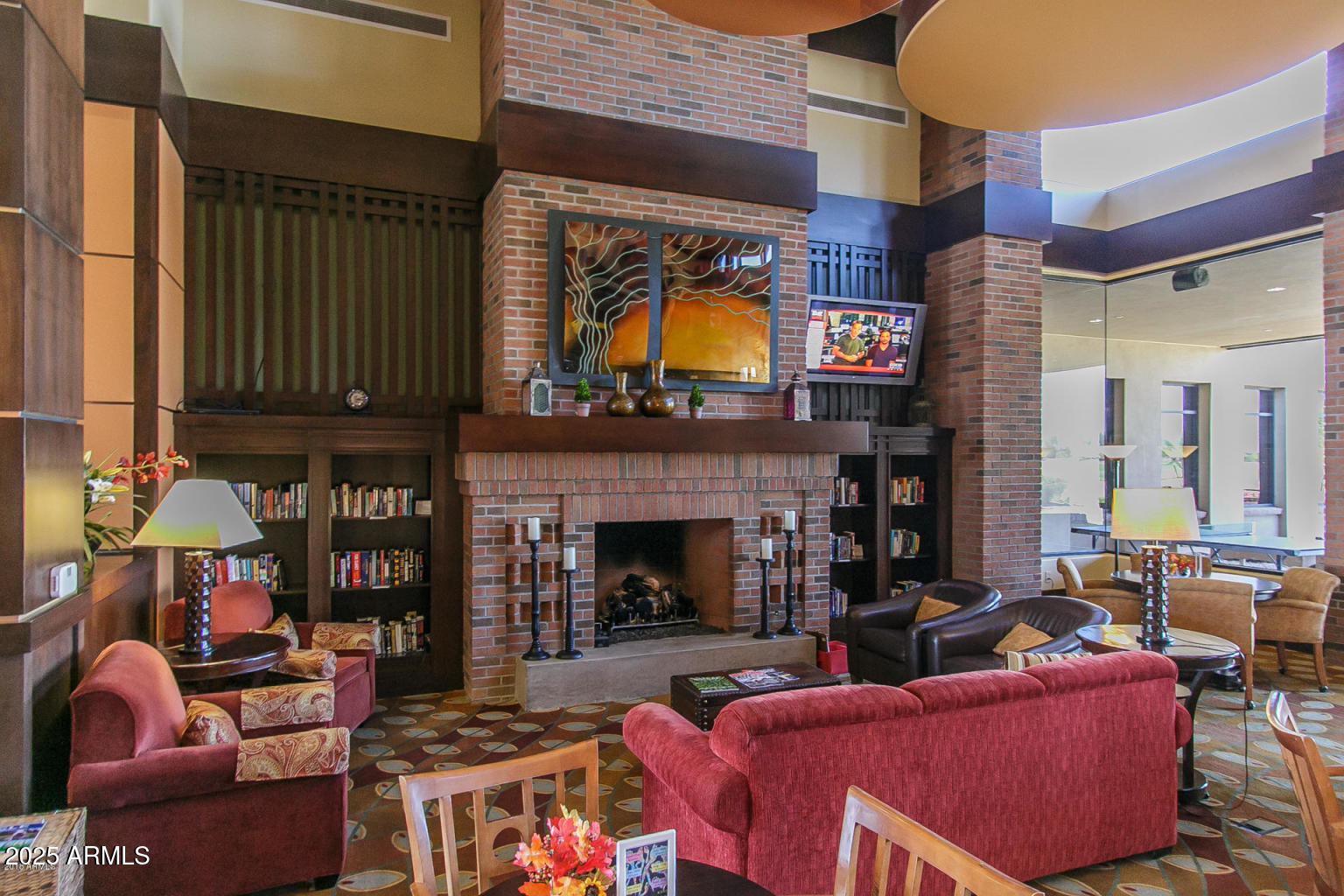 6123 W Sandpiper Way