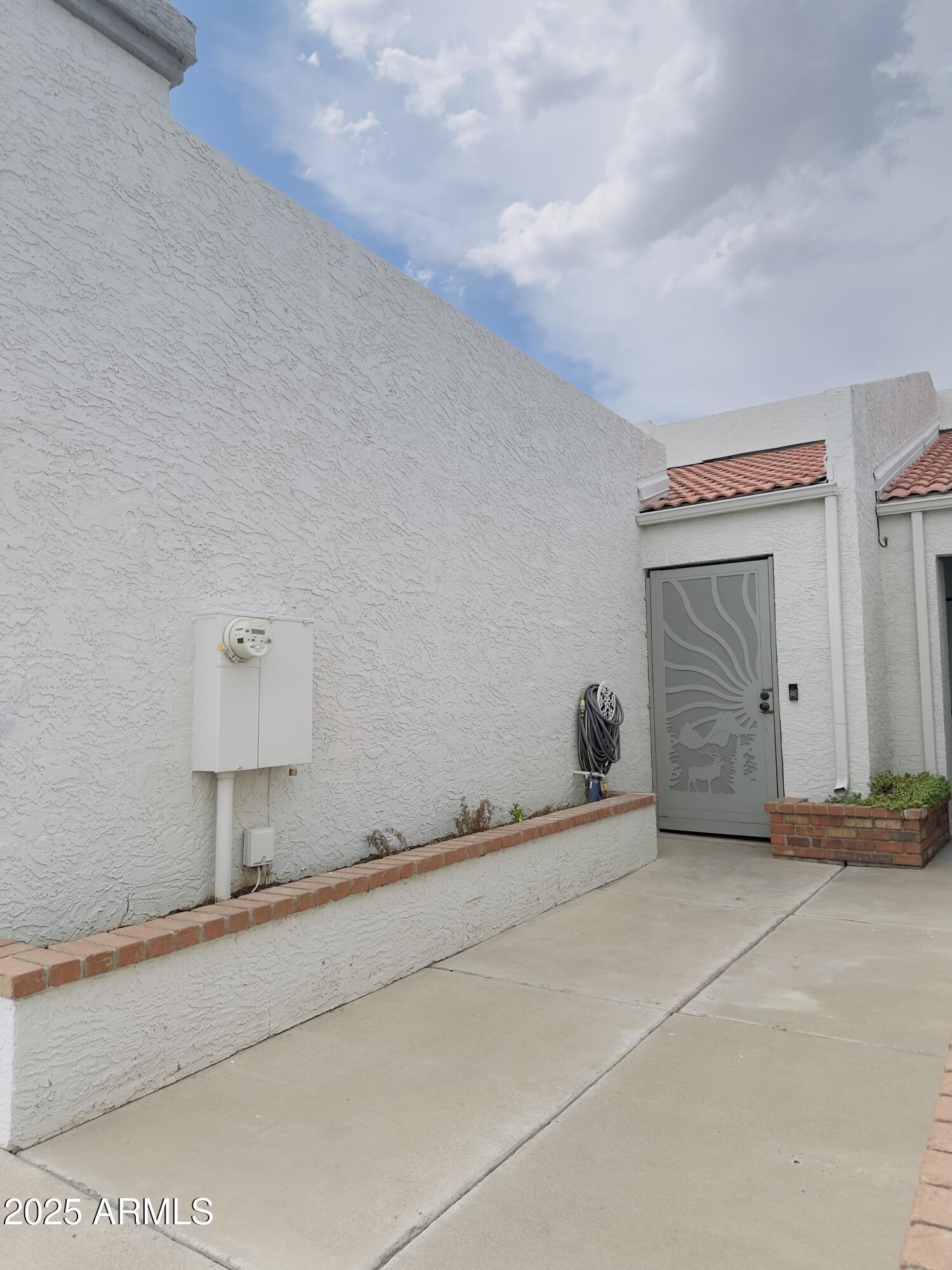 4718 W SANNA Street
