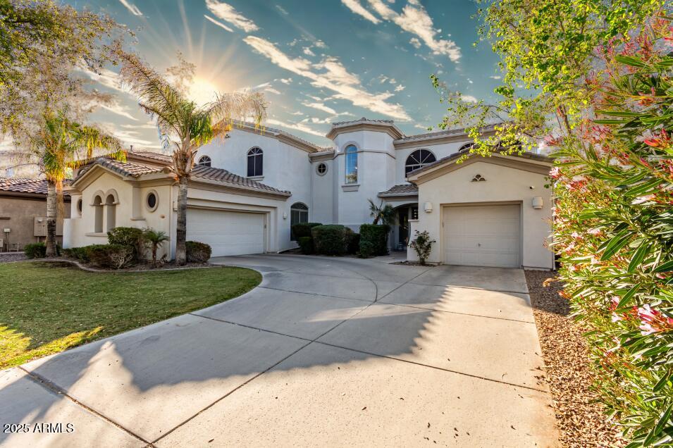 4497 E CARRIAGE Way