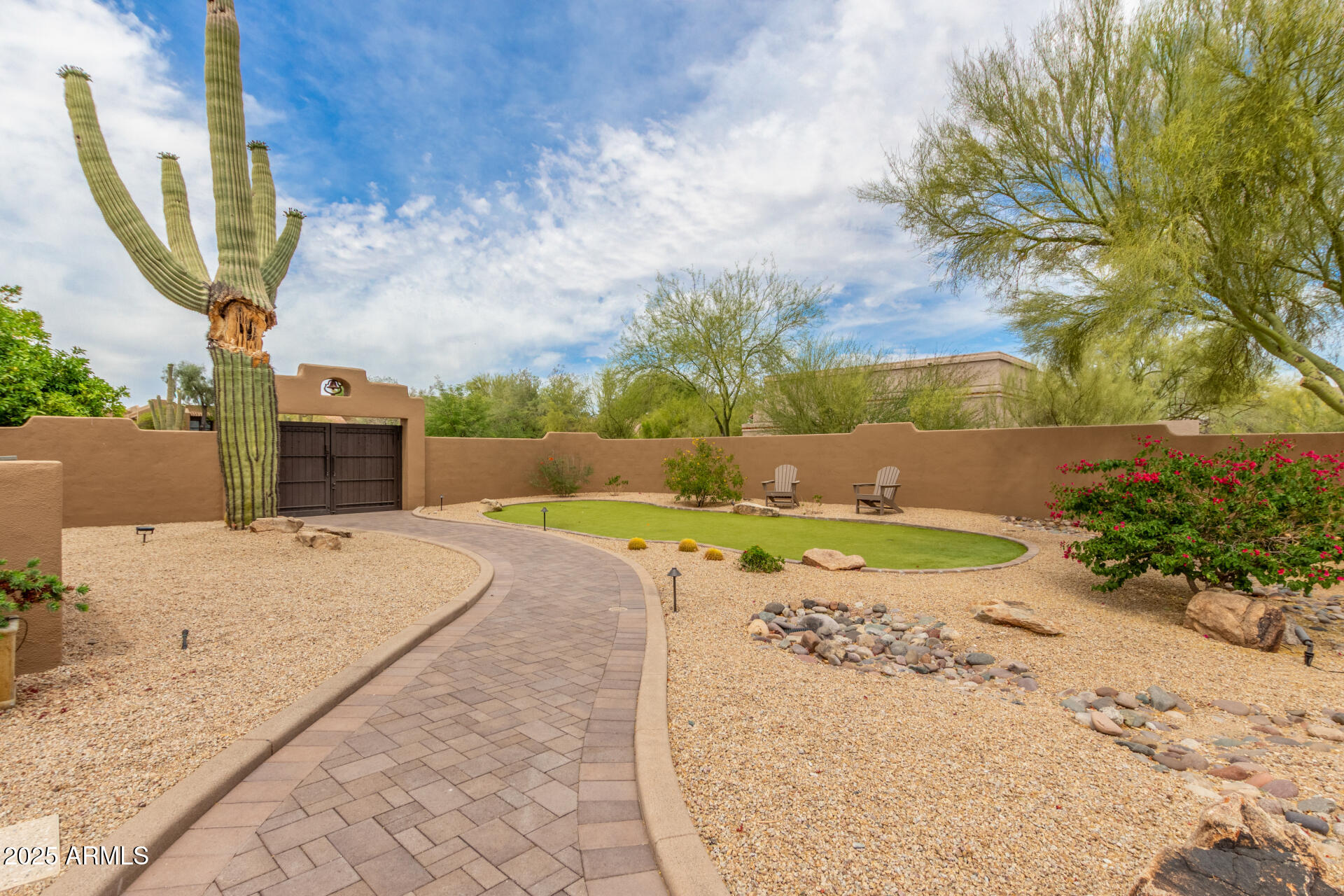 8255 E YEARLING Road