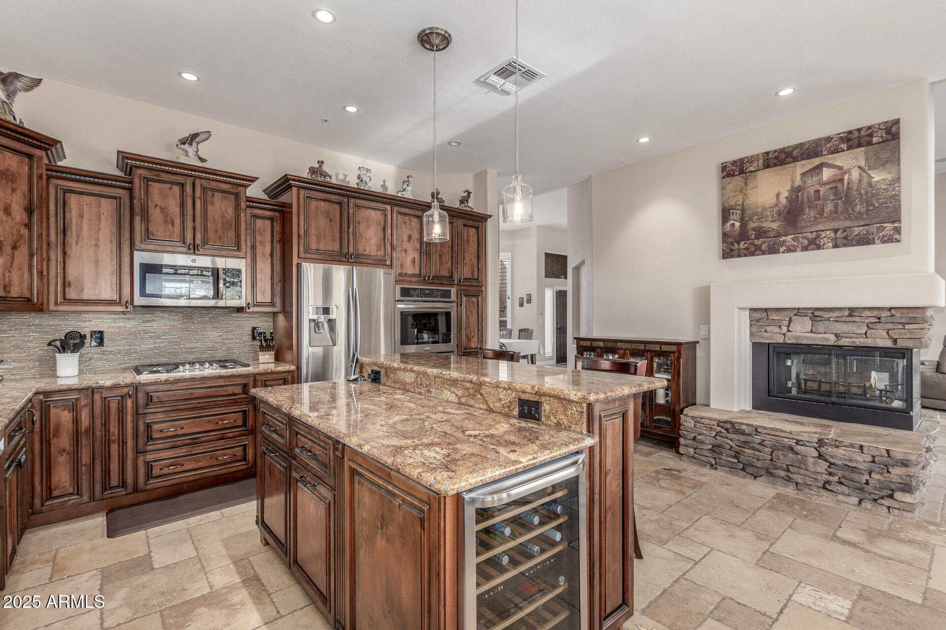 8255 E YEARLING Road