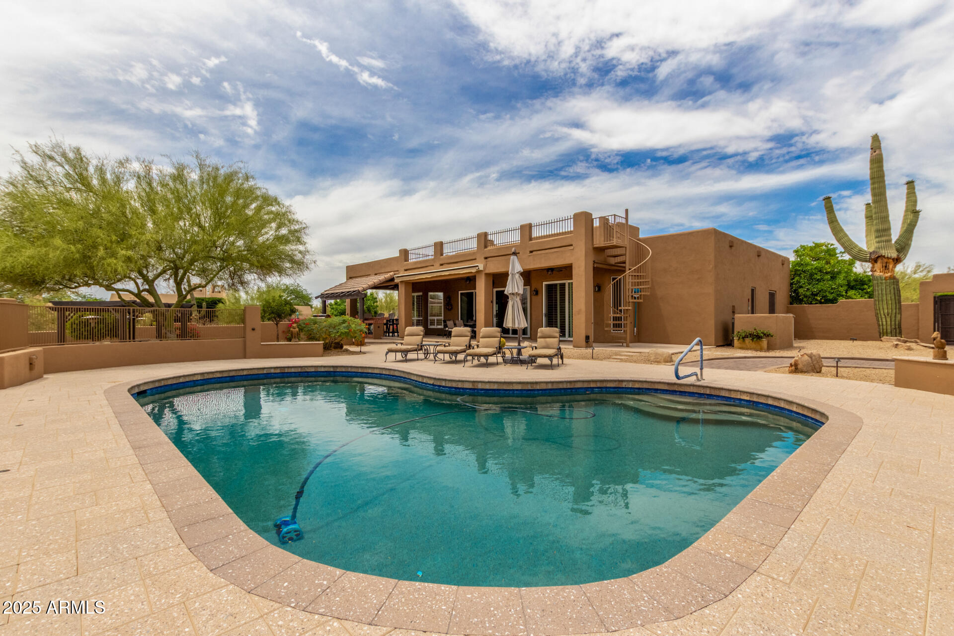 8255 E YEARLING Road