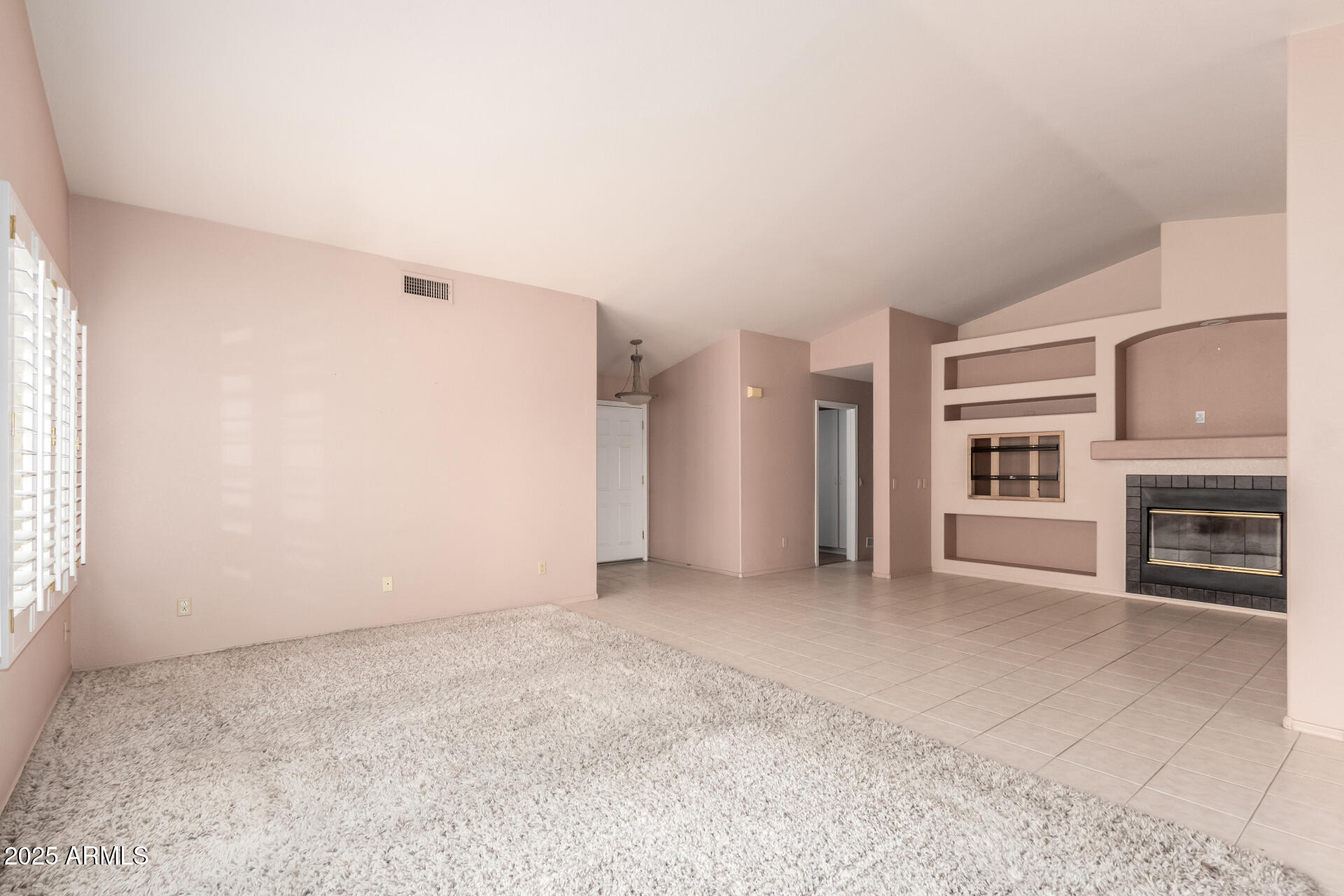 24907 S LAKESTAR Drive