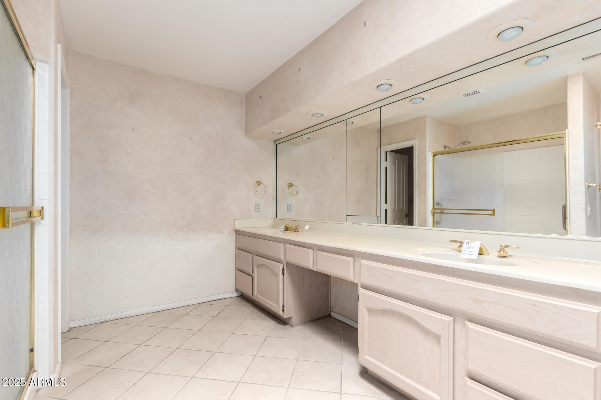 24907 S LAKESTAR Drive