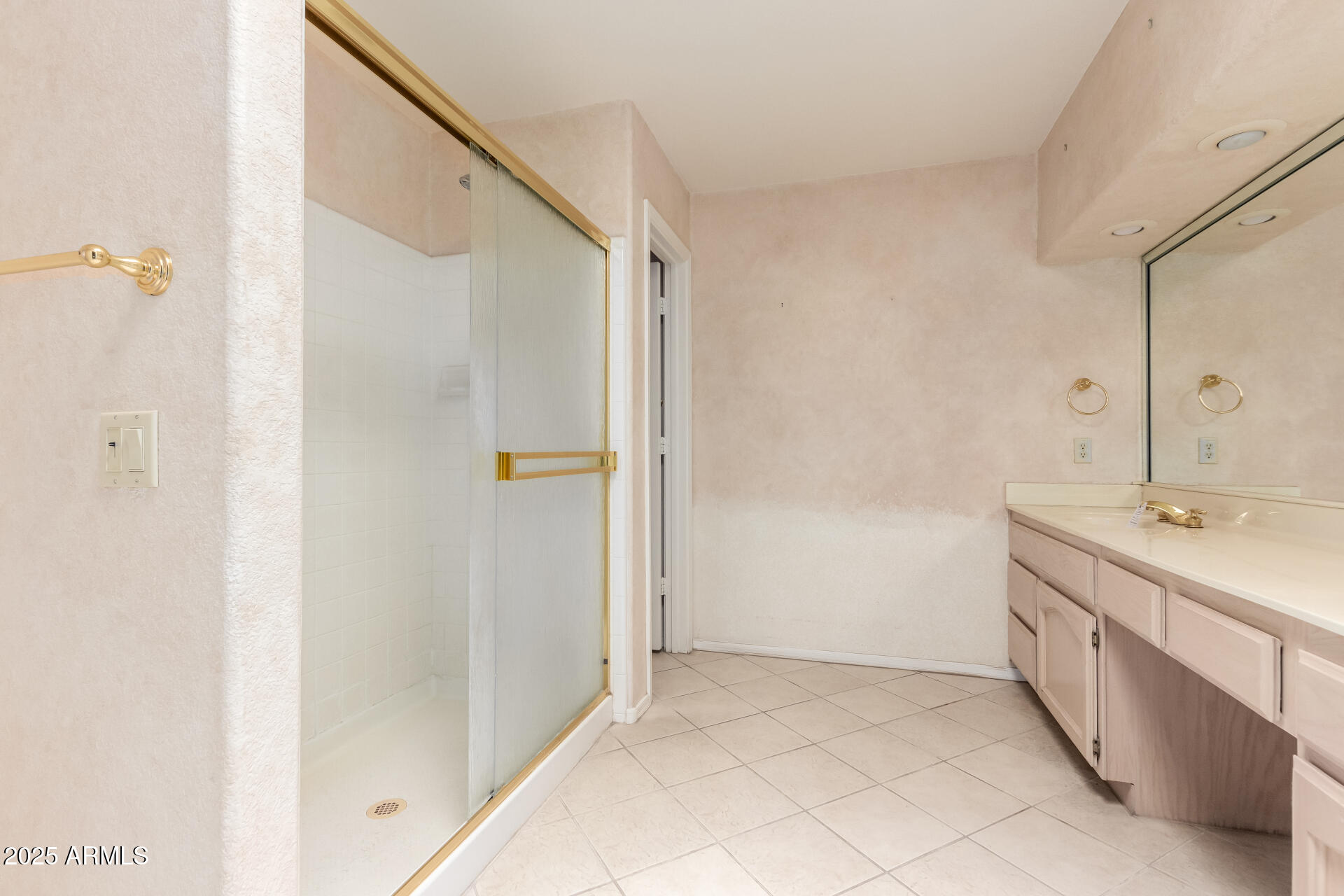 24907 S LAKESTAR Drive