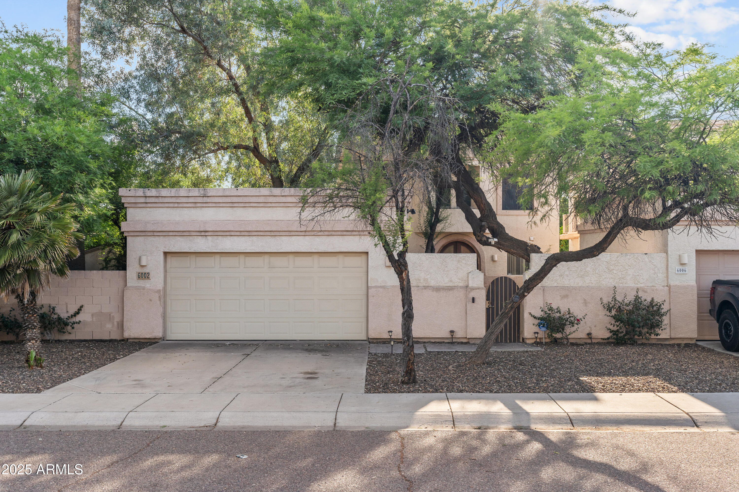 6002 N 5TH Place