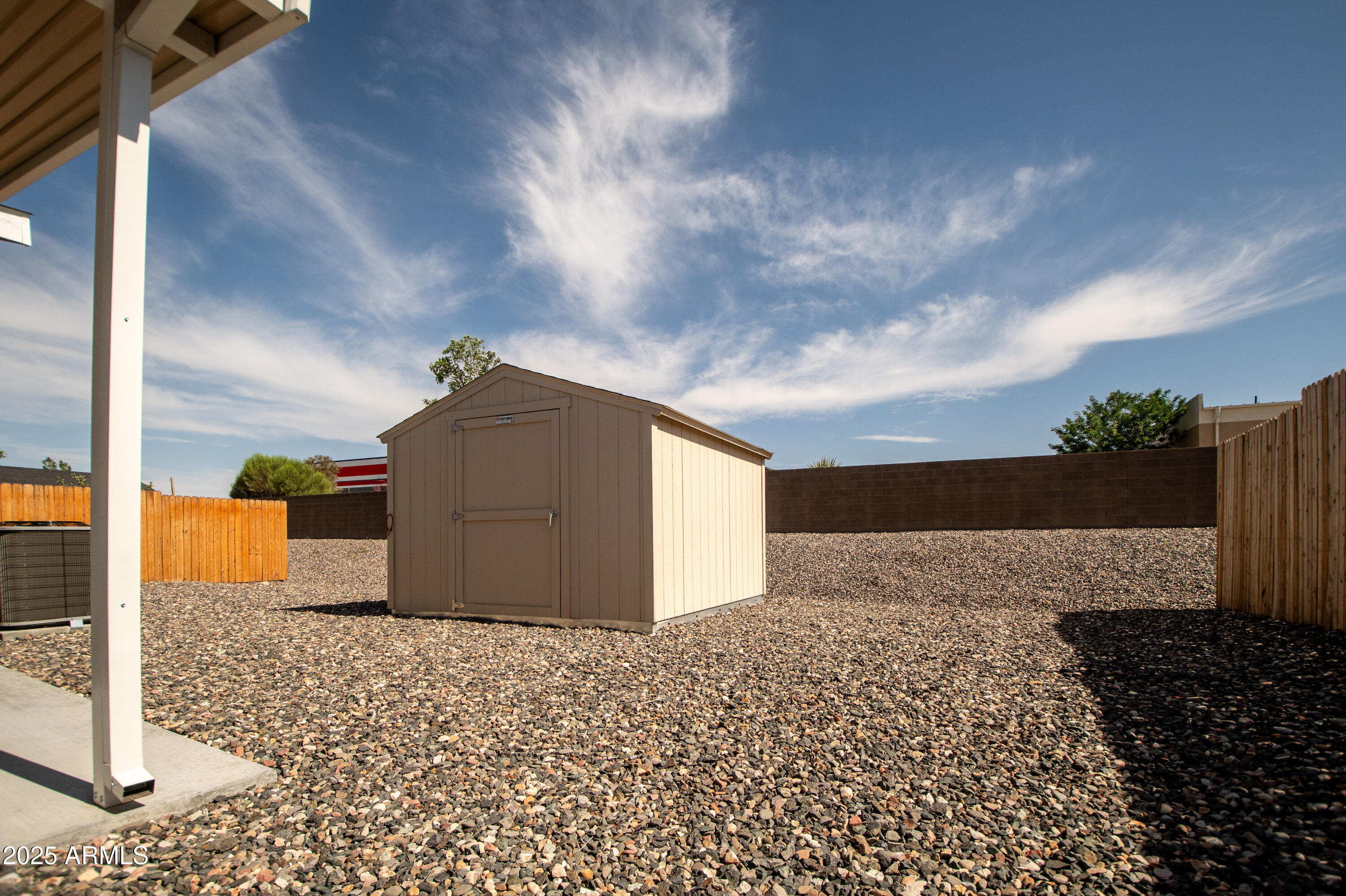 1007 W Thorton Road