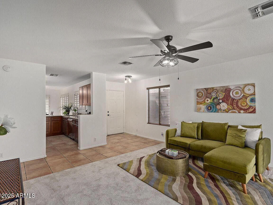 3408 W VIA DEL SOL Drive