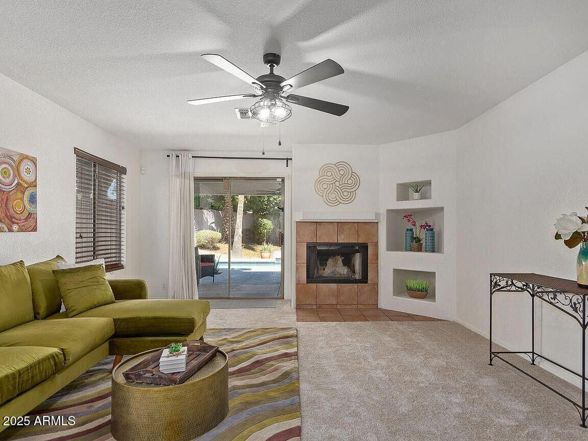 3408 W VIA DEL SOL Drive