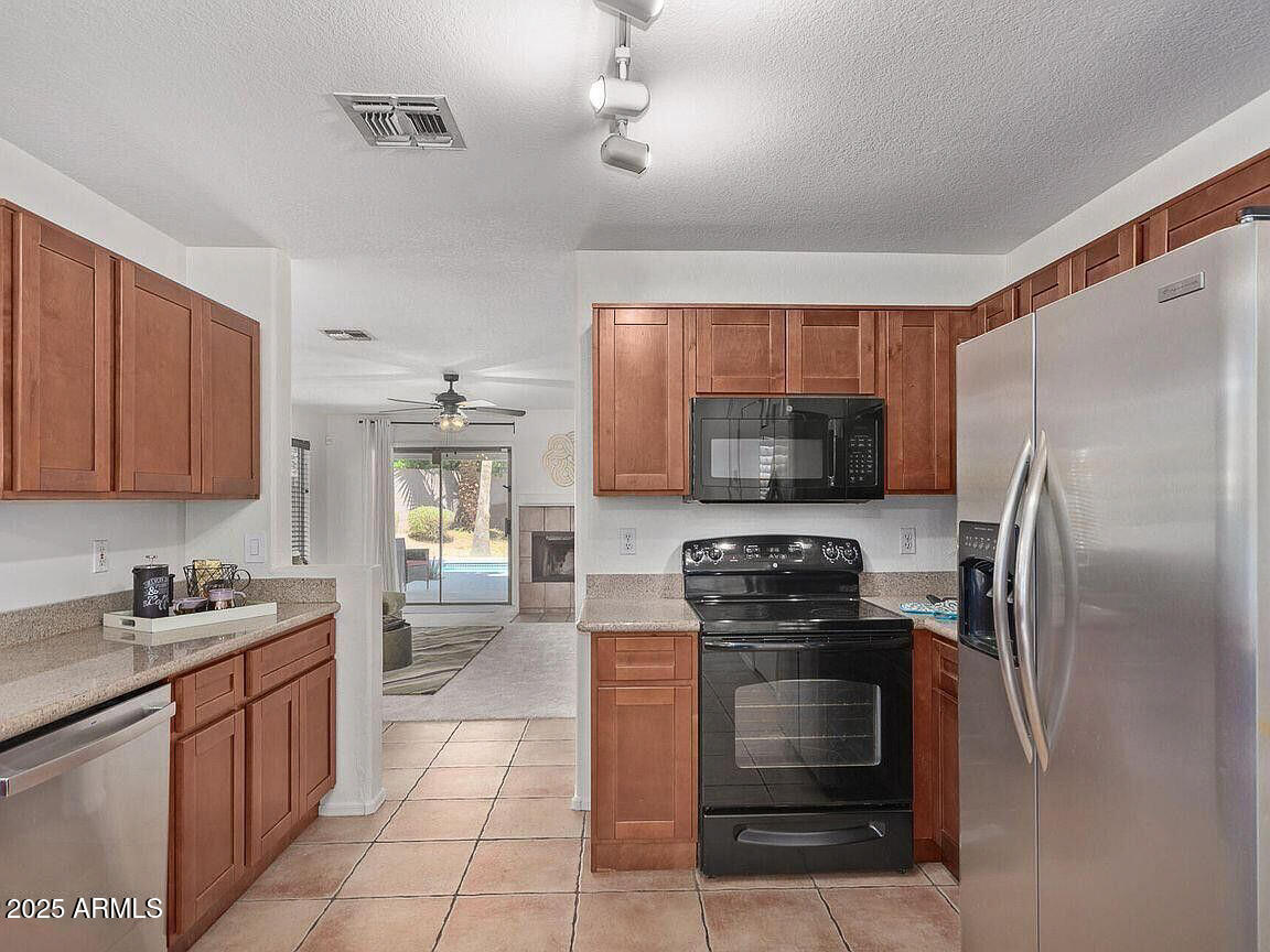 3408 W VIA DEL SOL Drive