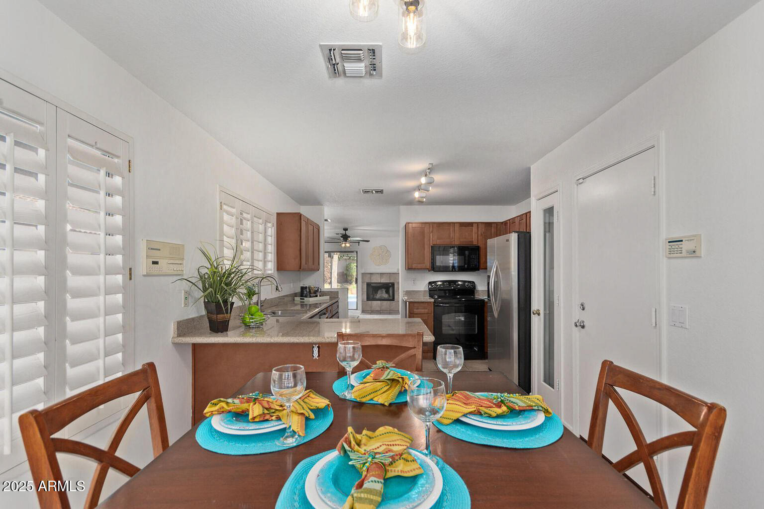 3408 W VIA DEL SOL Drive