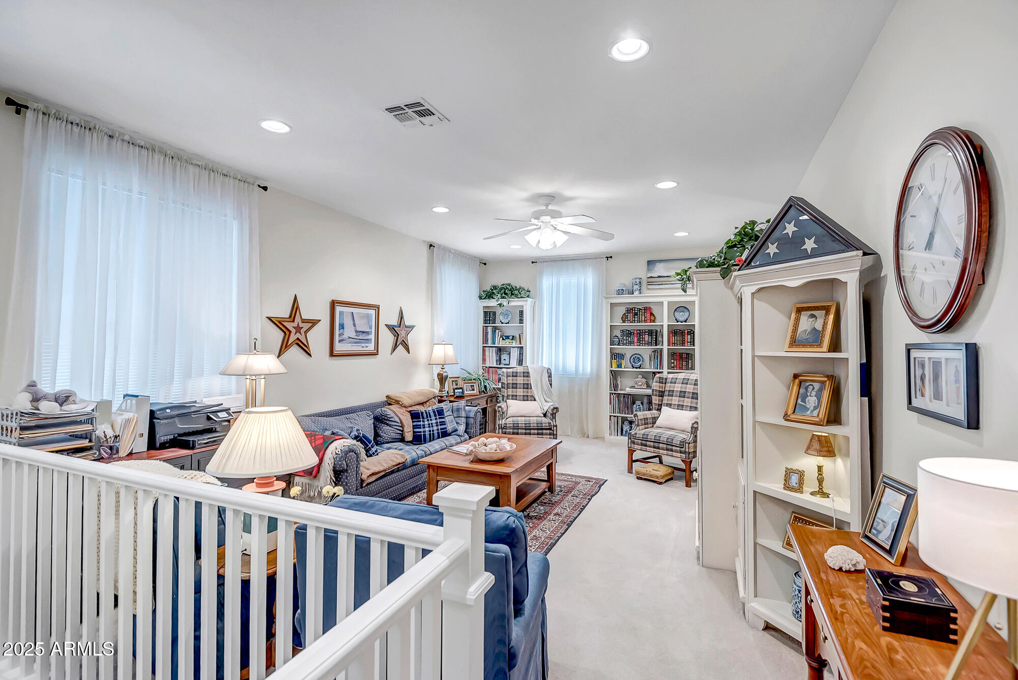 3336 W KING Drive