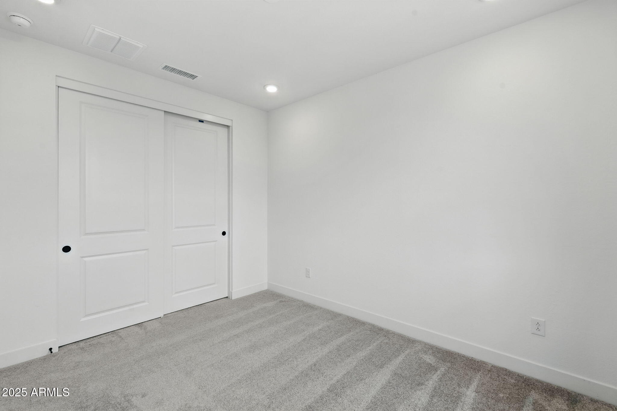 2121 W Sonoran Desert Drive 32