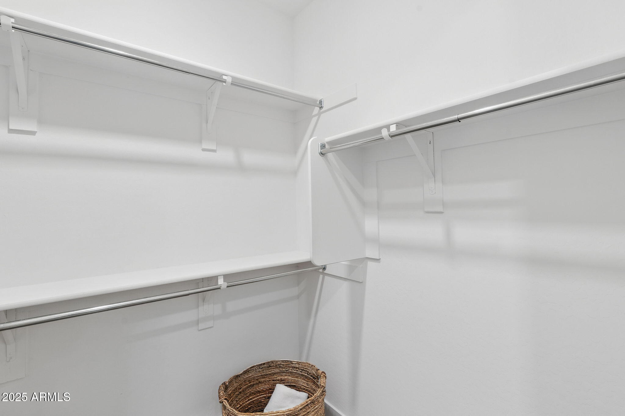 2121 W Sonoran Desert Drive 32