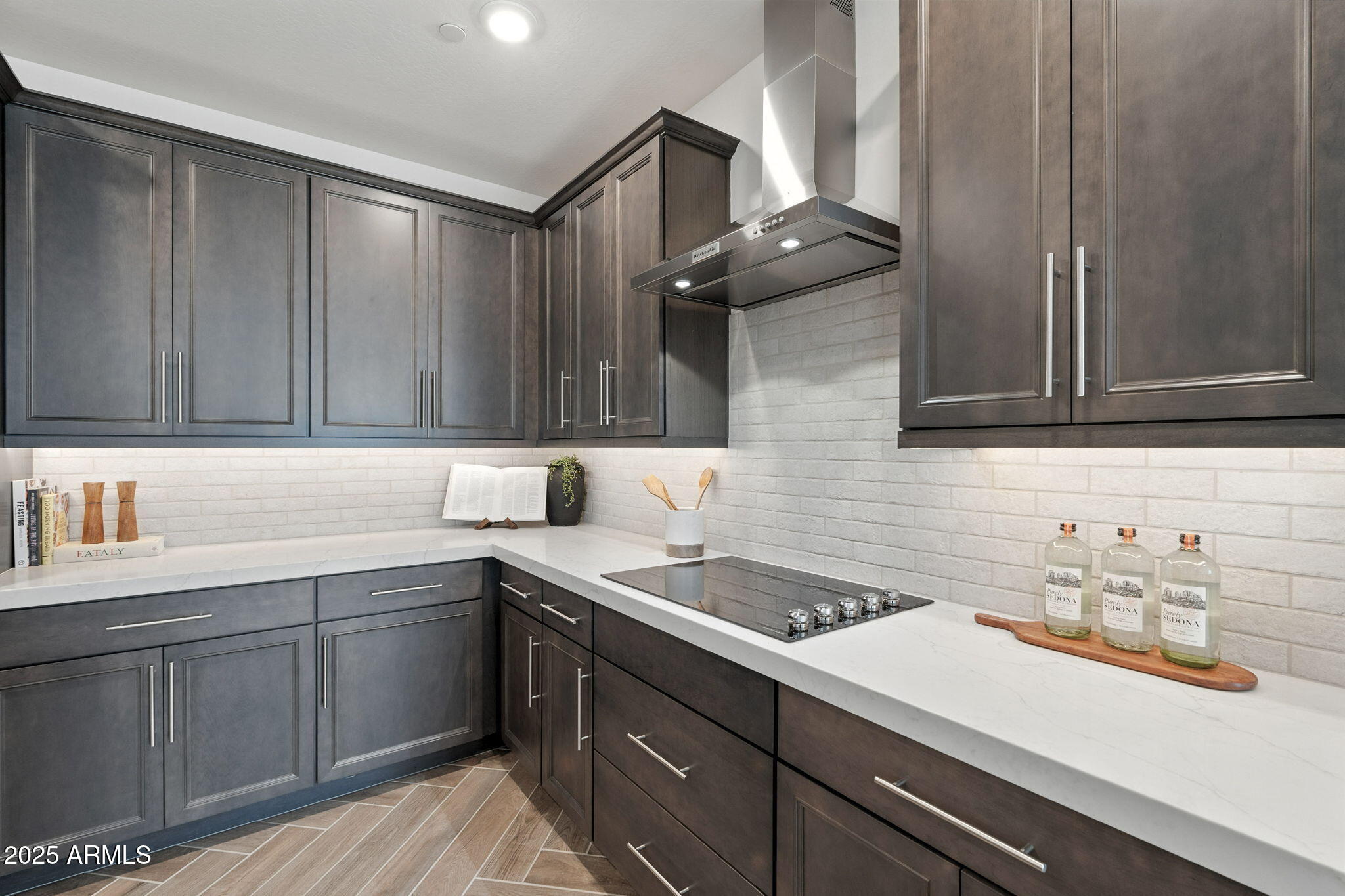 2121 W Sonoran Desert Drive 32