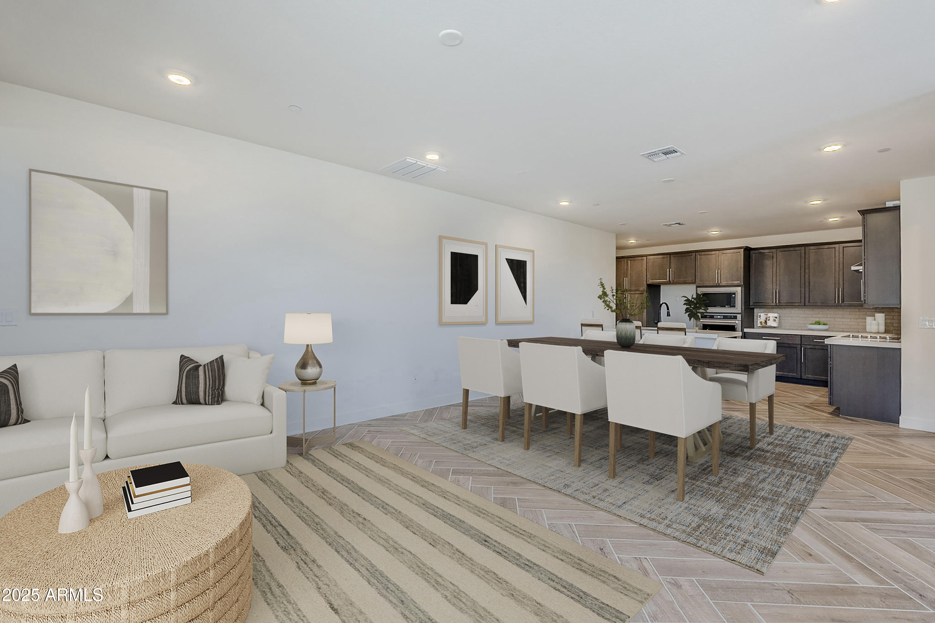 2121 W Sonoran Desert Drive 32