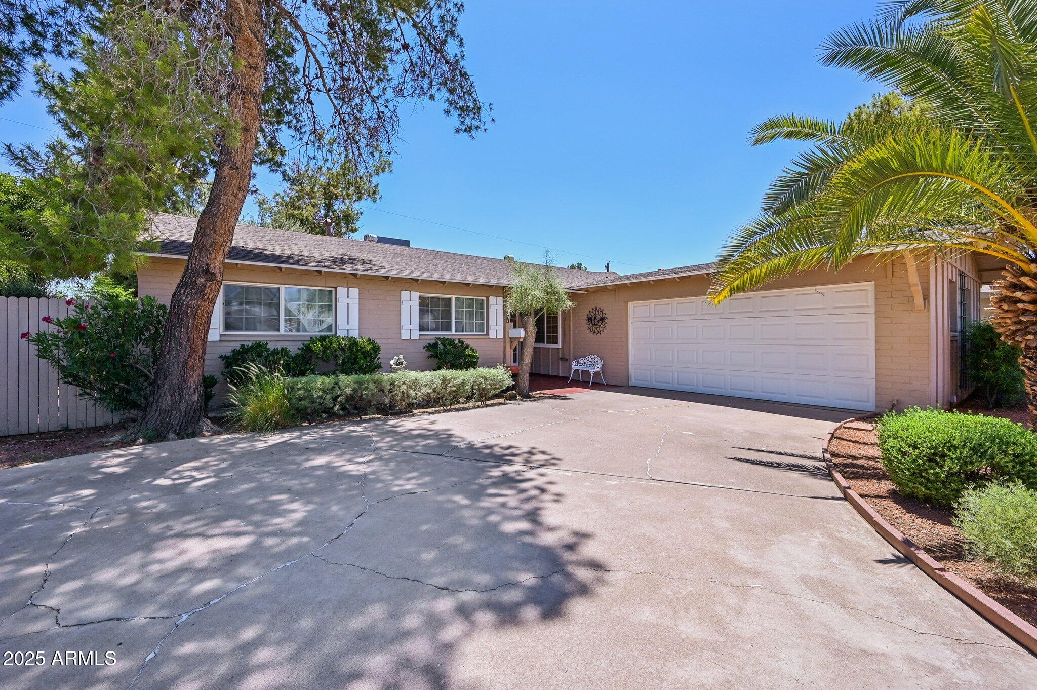 8637 E SOLANO Drive