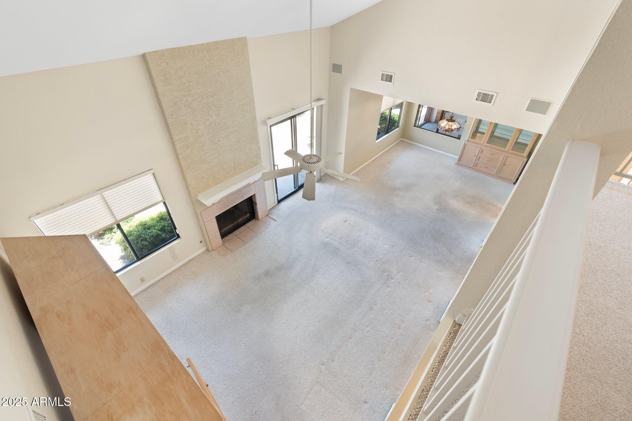 1338 E GREENWAY Circle