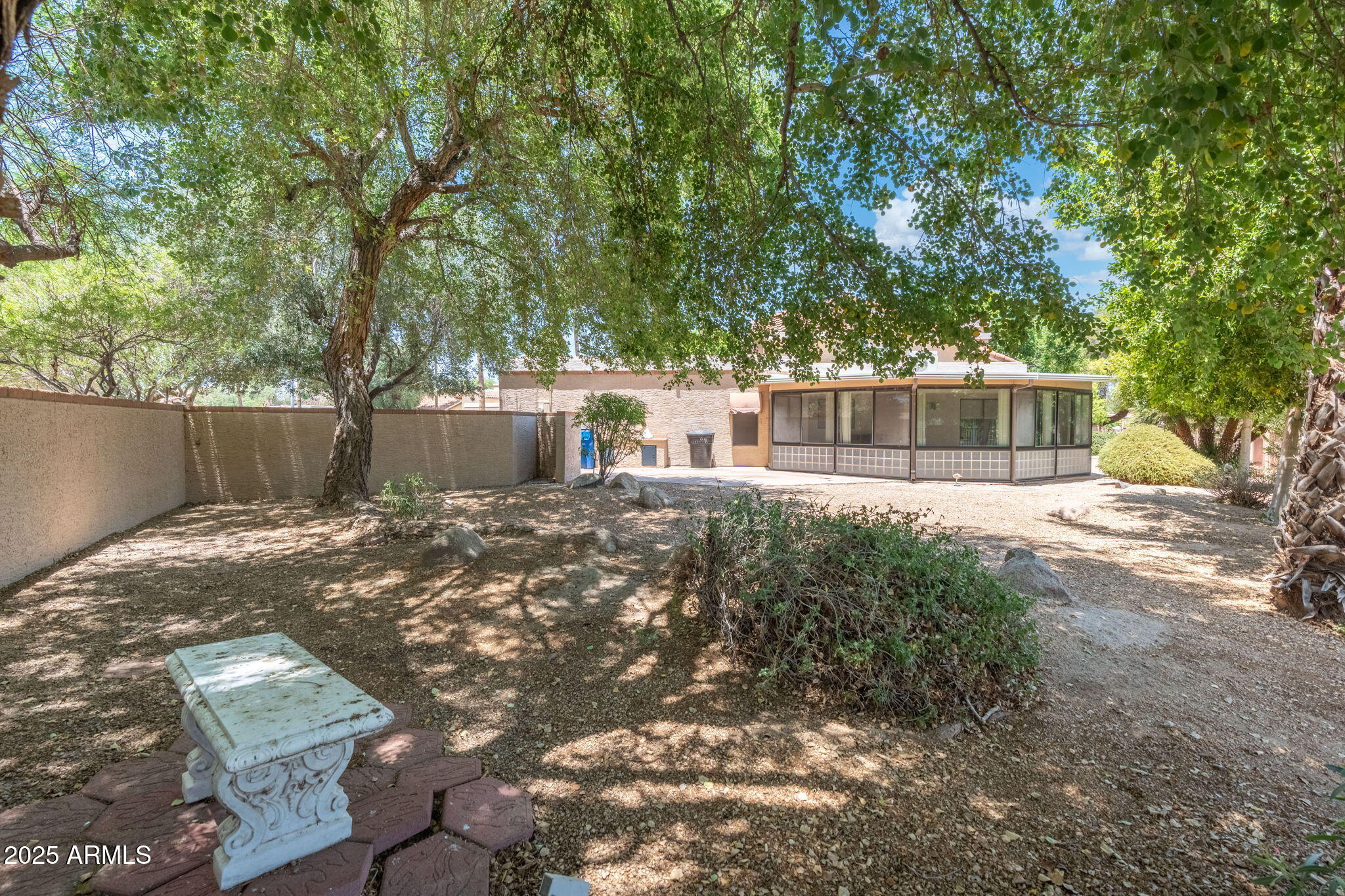 1338 E GREENWAY Circle