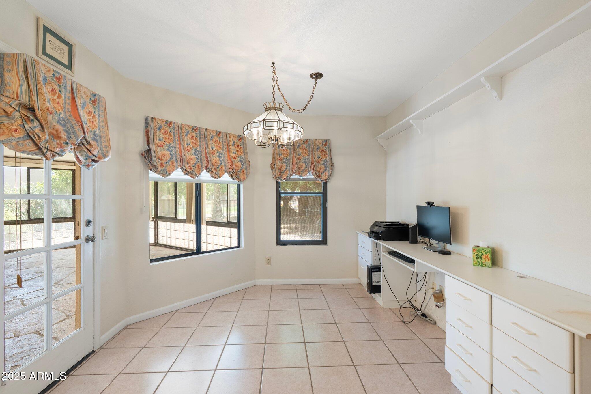 1338 E GREENWAY Circle