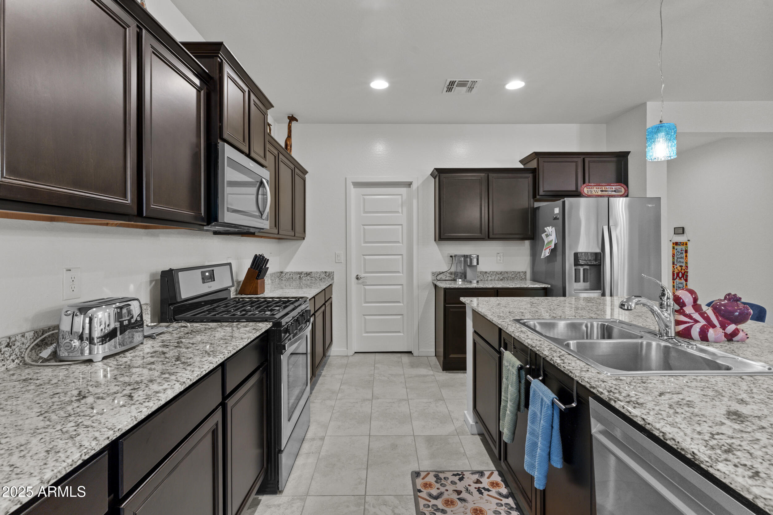 37103 N EL MORRO Trail