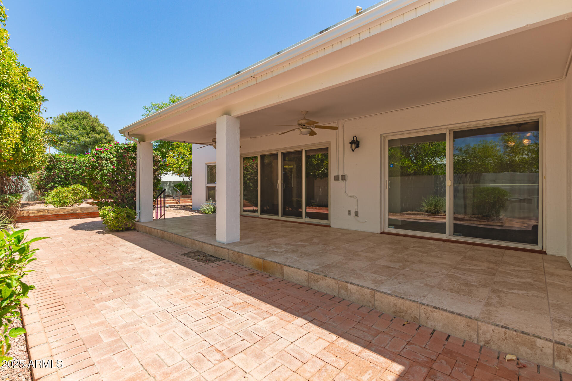 38 E CALAVAR Road