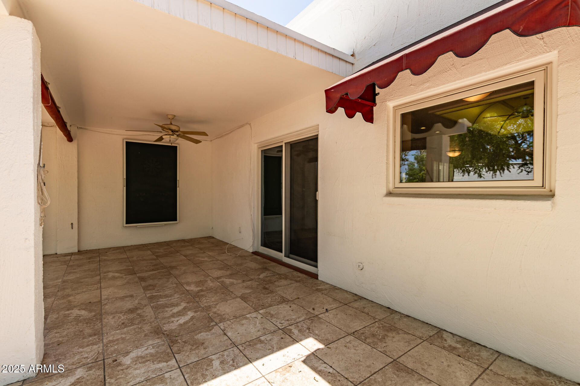 38 E CALAVAR Road