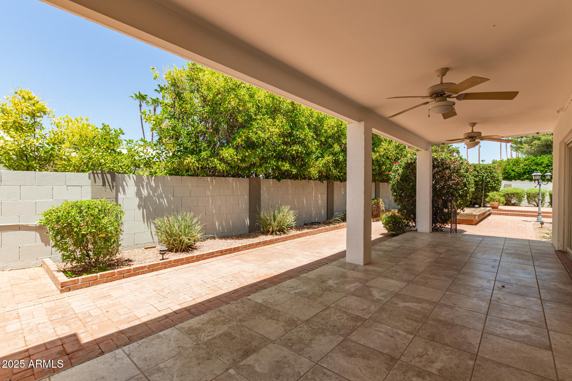 38 E CALAVAR Road