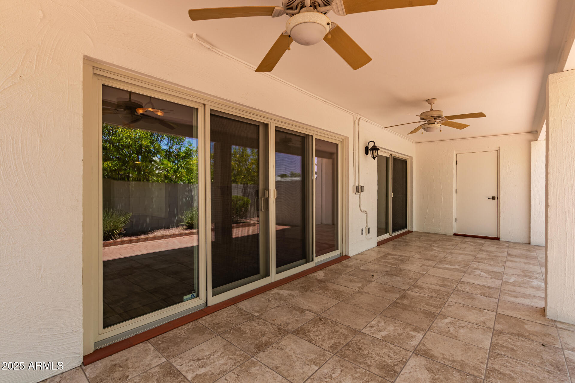 38 E CALAVAR Road