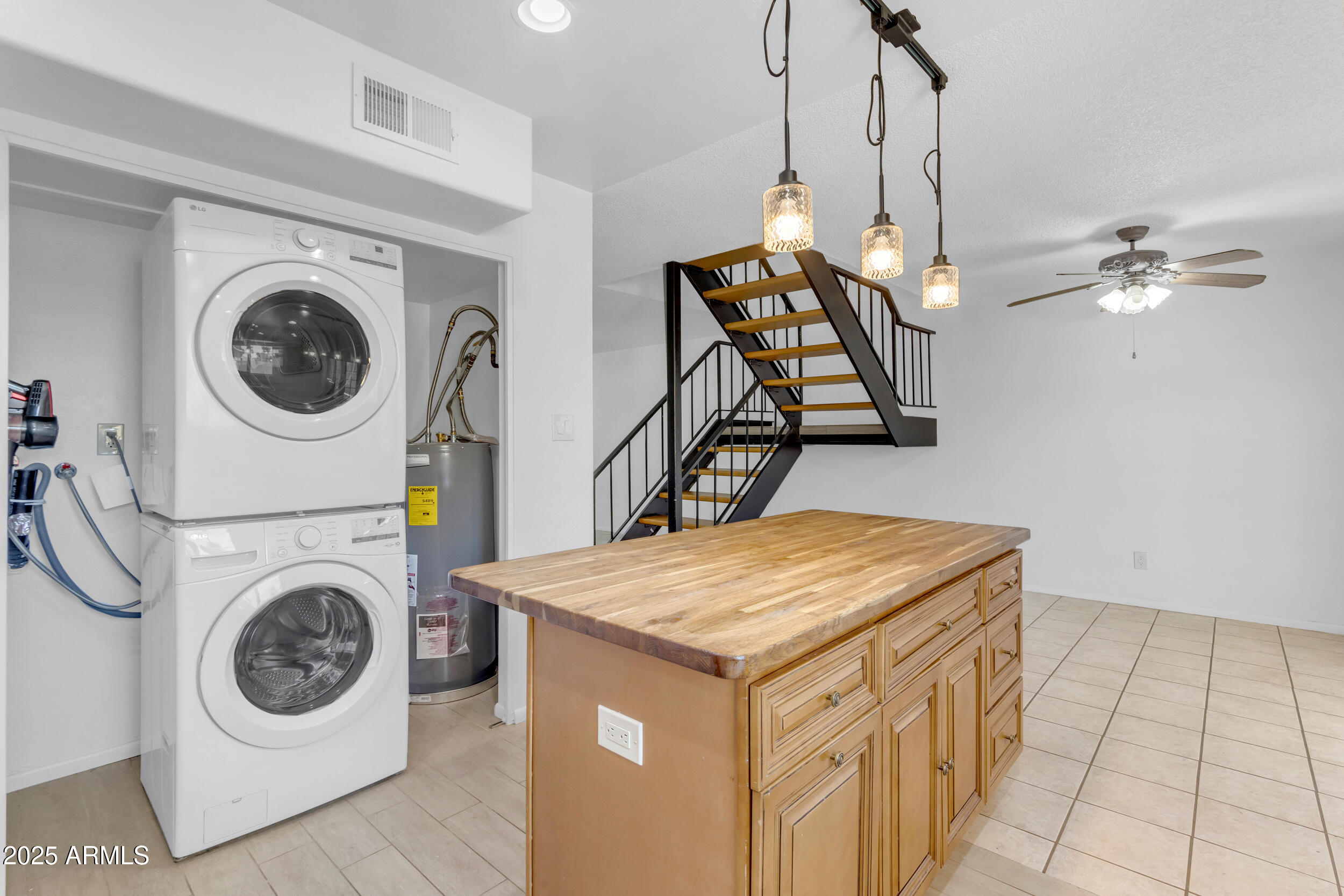 527 N LESUEUR