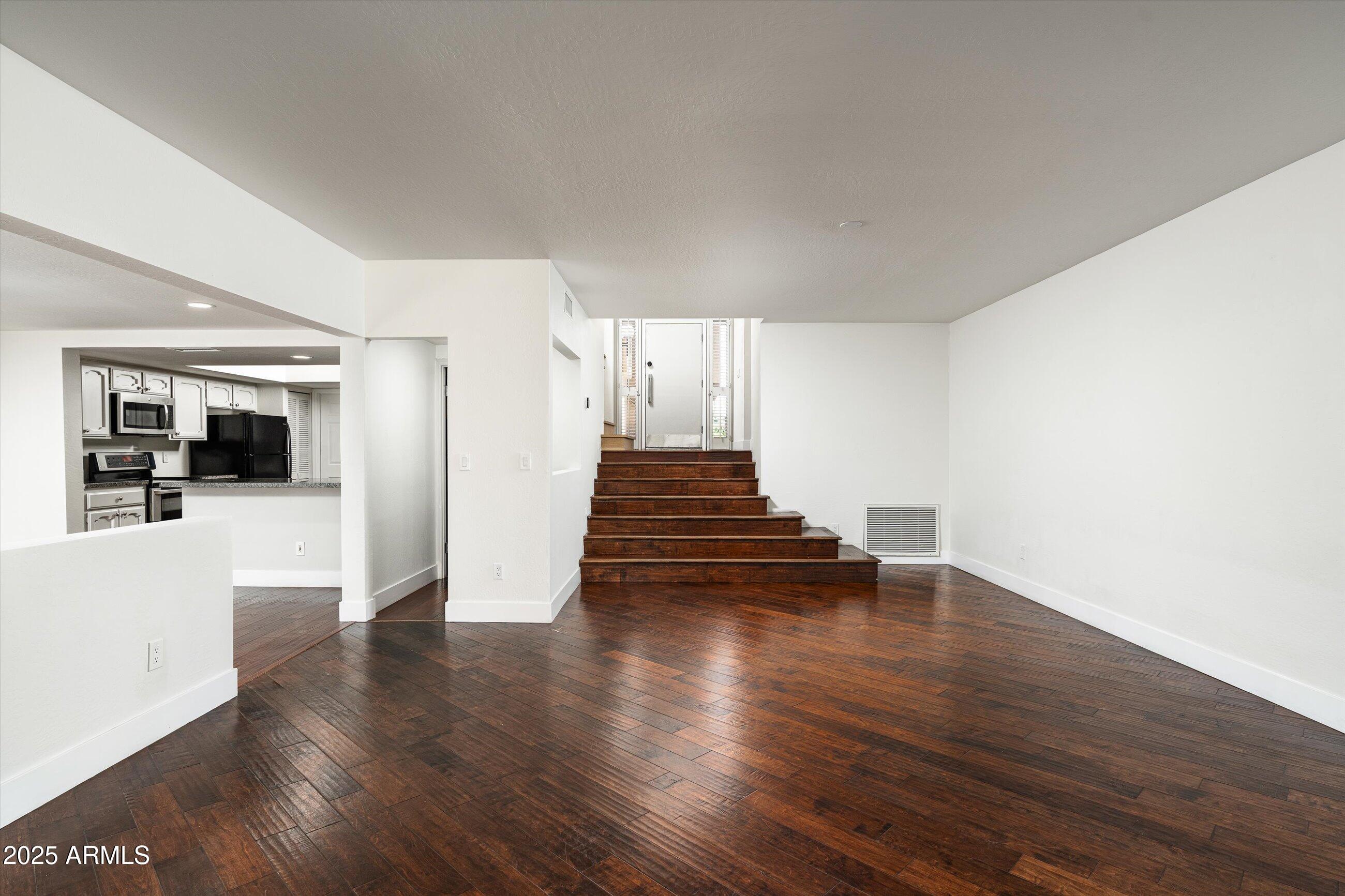 4434 E CAMELBACK Road, 132