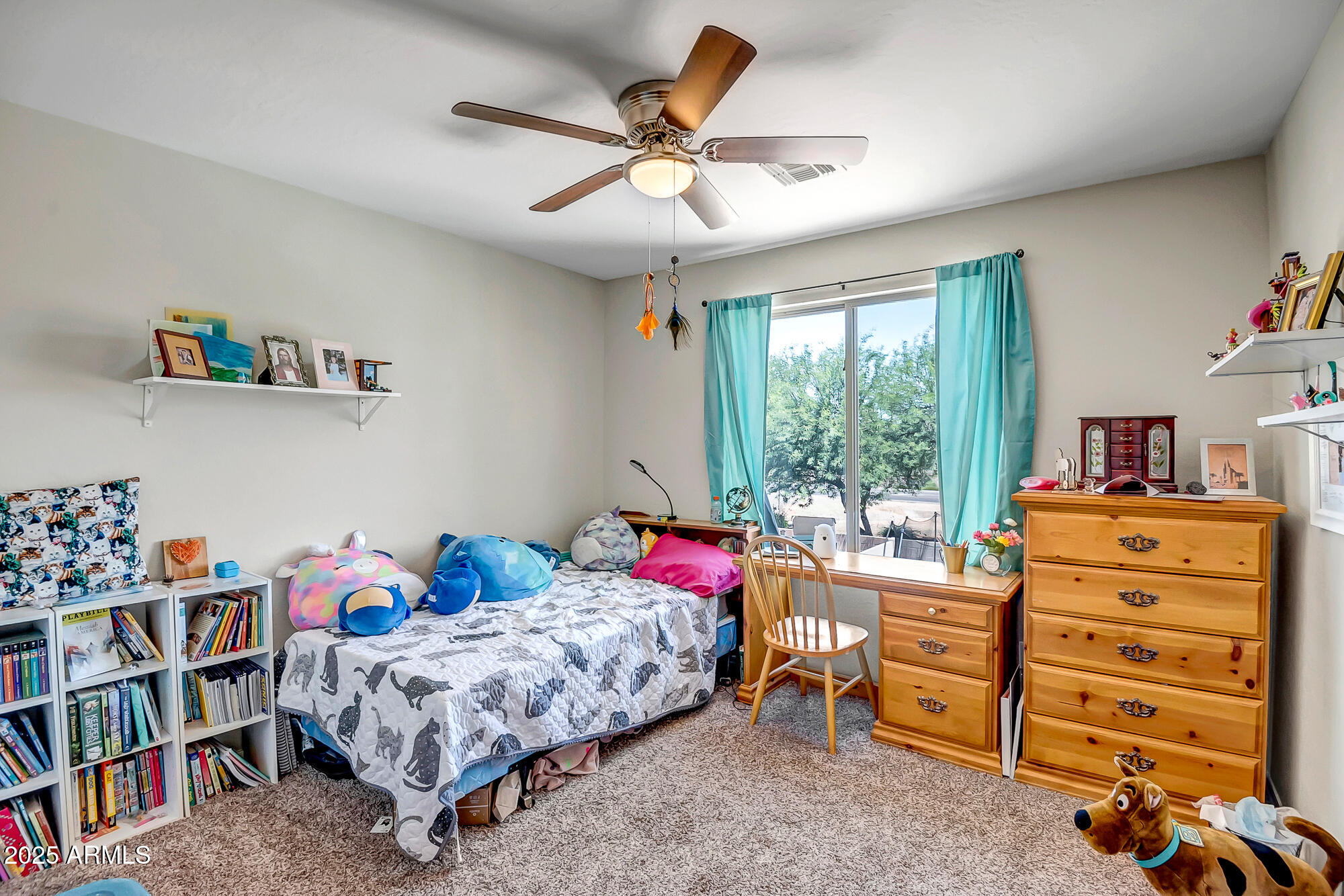 17766 W CARIBBEAN Lane