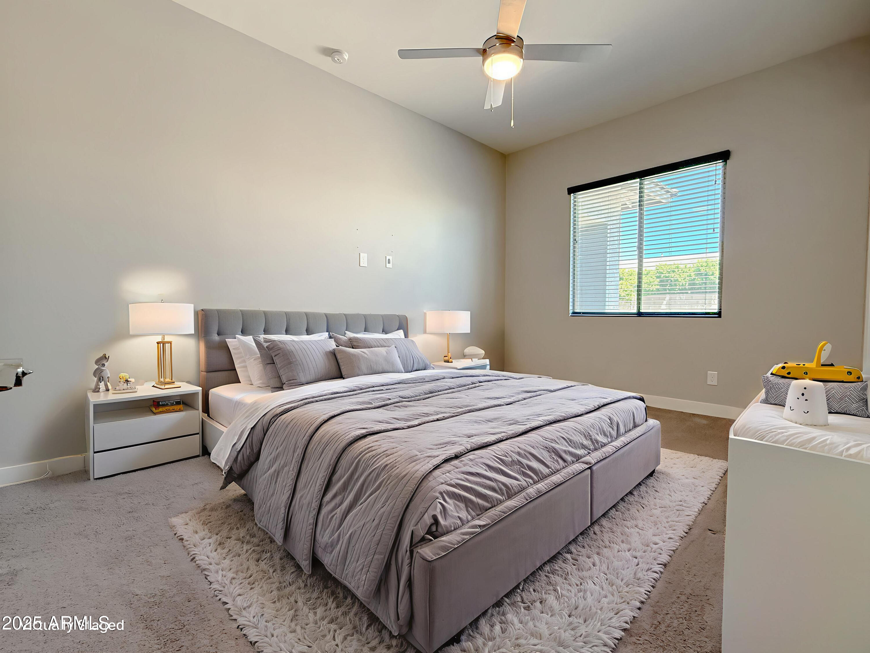 23060 E SONOQUI Boulevard