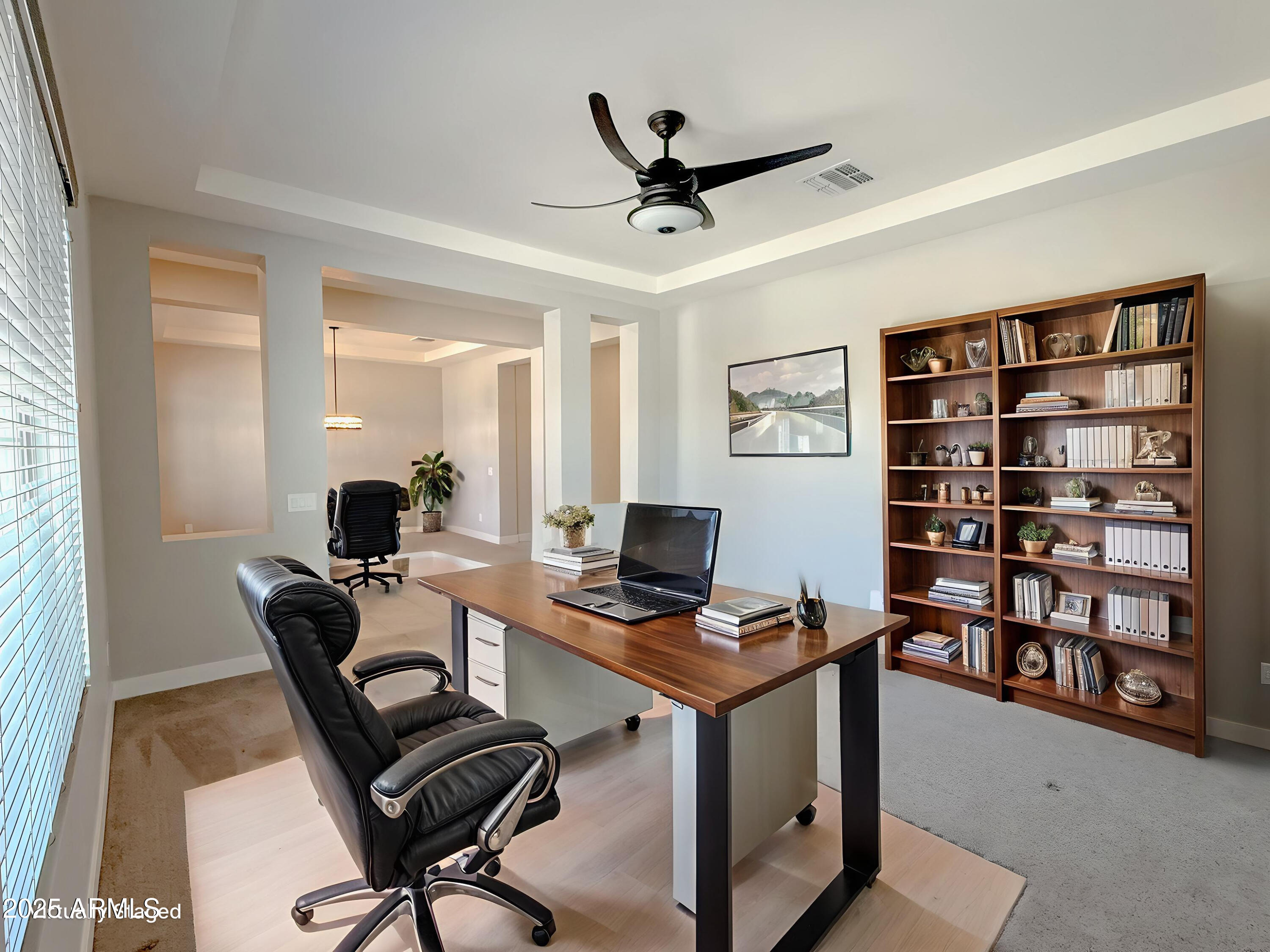 23060 E SONOQUI Boulevard