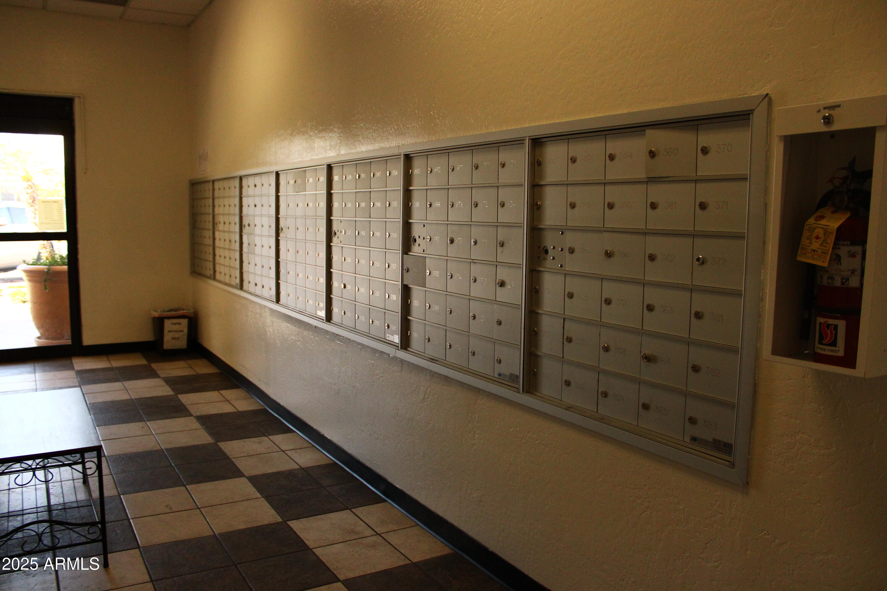 12221 W BELL Road 363