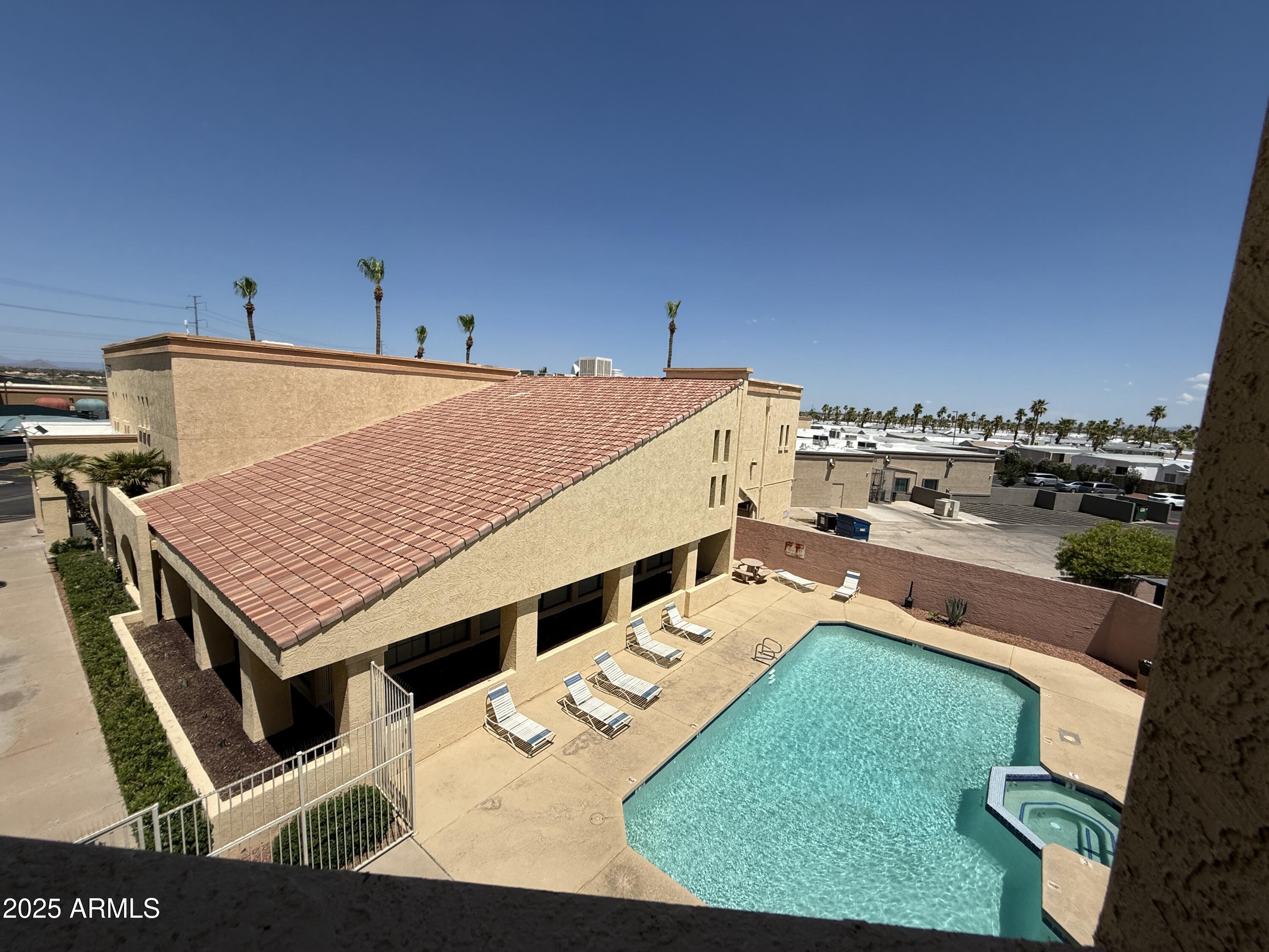 12221 W BELL Road 363