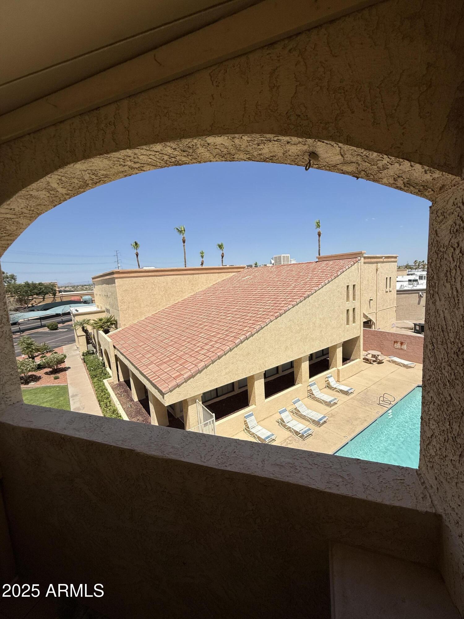 12221 W BELL Road 363