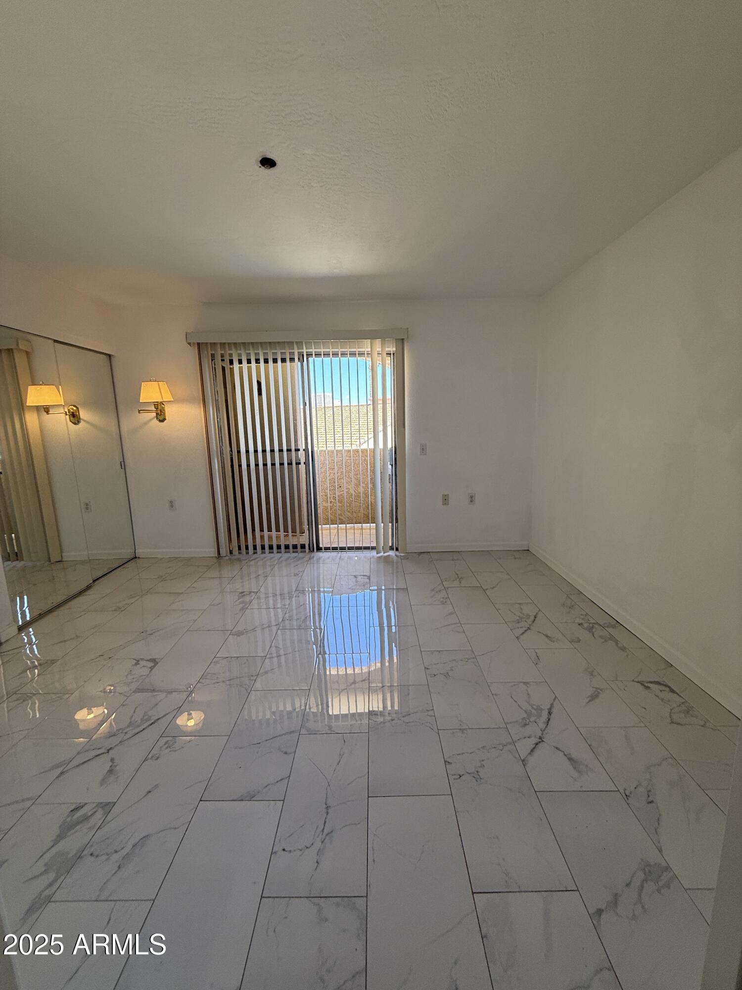 12221 W BELL Road 363