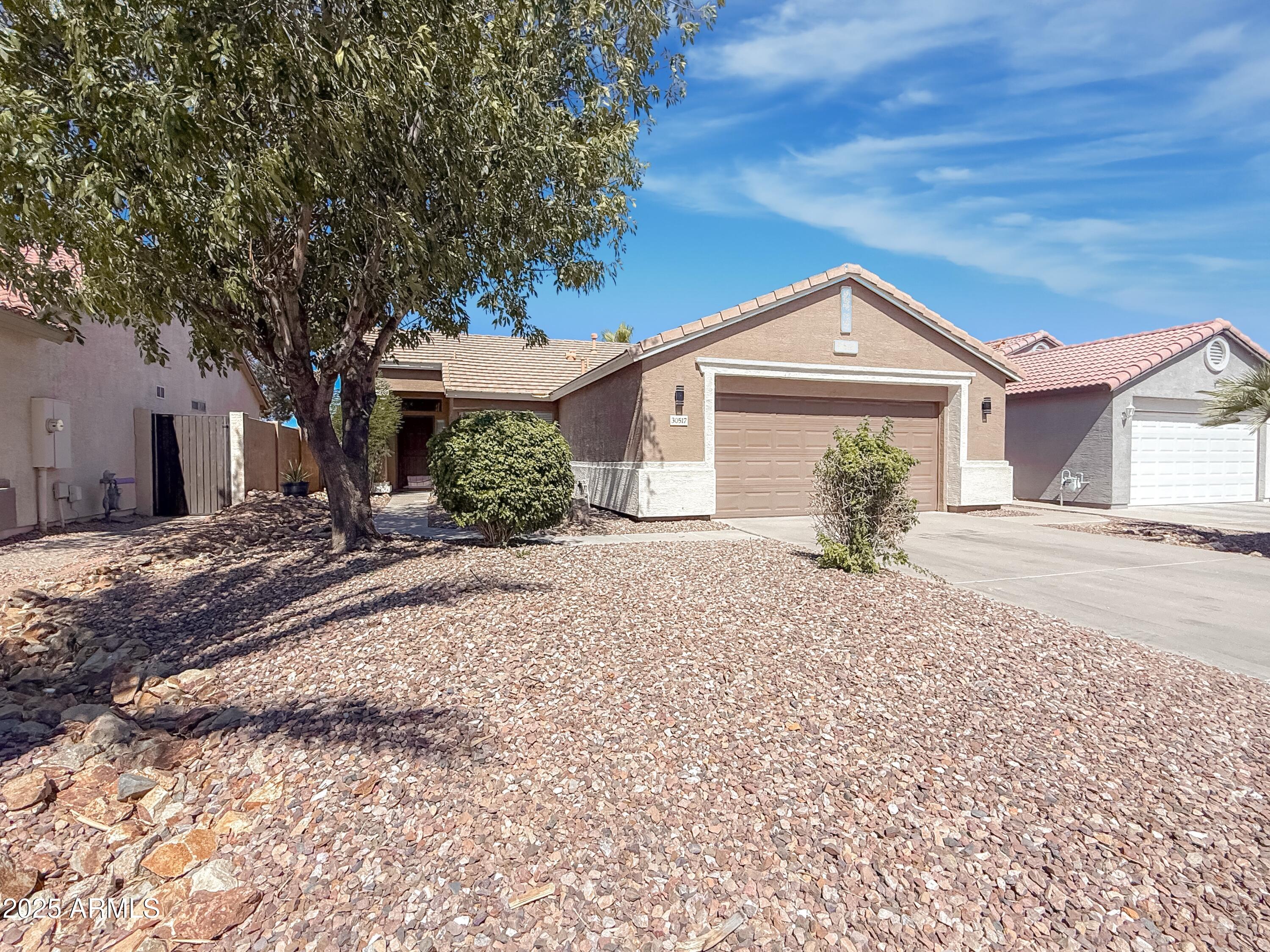30517 N MAPLE CHASE Drive